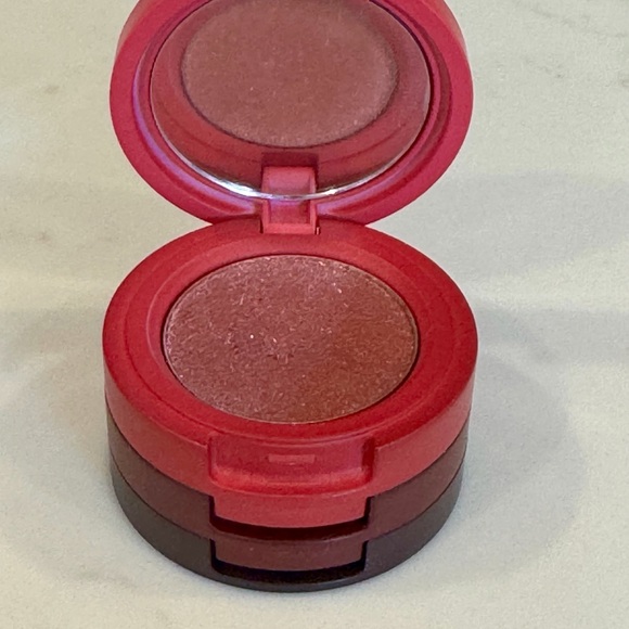 Kaja Beauty Bento Bouncy Shimmer Eyeshadow Trio - #4 Sparkling Rosé - Picture 1 of 6
